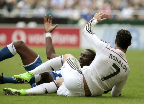 Real Madrid goleó 8-2 al Deportivo La Coruña