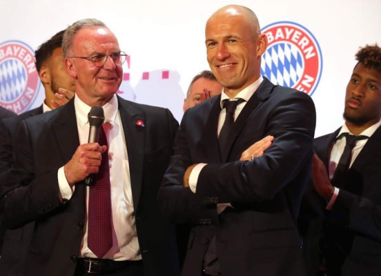 MERCADO: El fichaje tapado del Barcelona, Real Madrid dispuesto a vender y Neymar es noticia