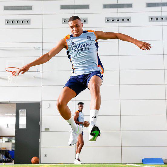 Mbappé ya está con el Real Madrid: así fue su primer entrenamiento y Ancelotti recupera todas sus armas