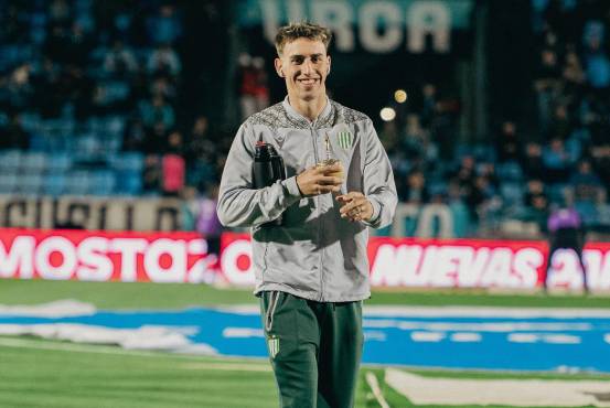Rodrigo Auzmendi es el goleador del Banfield de Argentina.