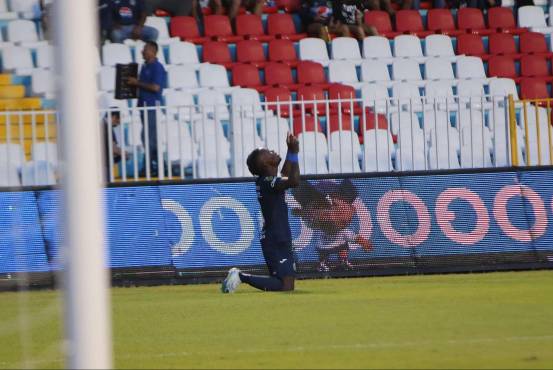 Motagua vuelve a golear, ahora al Juticalpa FC, y se adueña del segundo lugar del torneo de la Liga Nacional