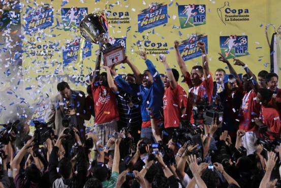 ¡Ya son 34 títulos! Así ha ganado el Olimpia cada uno de sus campeonatos en Liga Nacional de Honduras