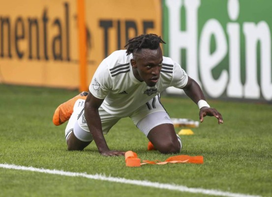 La 'Pantera' Elis y el legado de Chadwick Boseman en las celebraciones del deporte