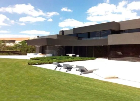 La increíble mansión de Hazard en Madrid al descubierto: 6 habitaciones y sala de cine&nbsp;&nbsp;