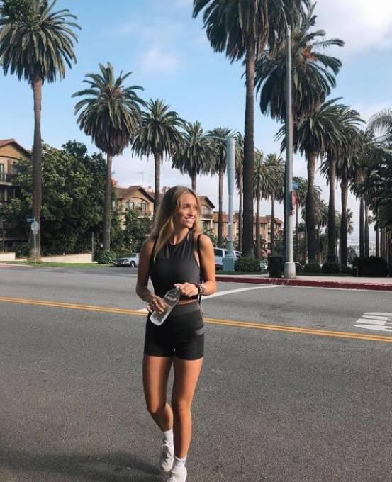 ¿Quién es la más bella? Las espectaculares esposas y novias de los jugadores de Real Madrid y Barcelona