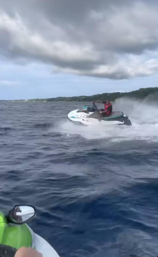 Tomó nueva decisión en redes: Así presume Romell Quioto sus vacaciones tras ser separado de la Selección