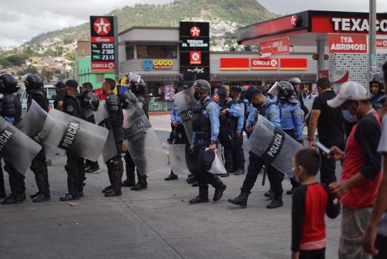 Policía Nacional toma el control del estadio Nacional para la final Olimpia - Real España