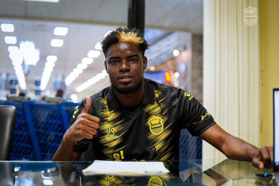 Maylor Núñez vestira su tercera camiseta de un grande en Liga Nacional tras Motagua y Olimpia.