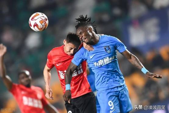 Rubilio Castillo ha marcado 8 goles en 24 partidos con el Nantong Zhiyun.