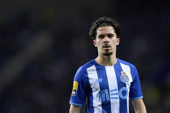 Vitinha, de 22 años, tuvo una gran temporada en el Porto y ahora el PSG lo fichará.