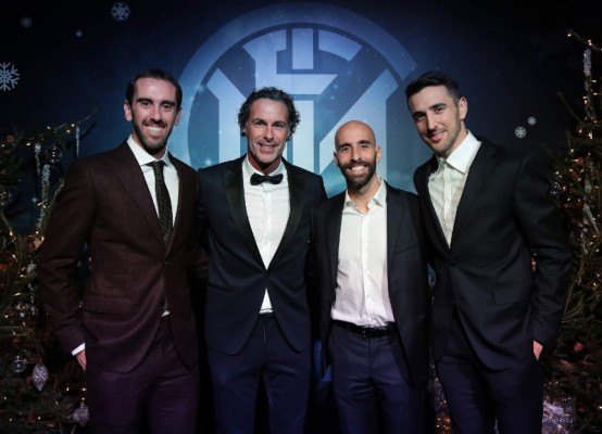 Así fue la lujosa cena de Navidad del Inter de Milán con el hondureño David Suazo de invitado