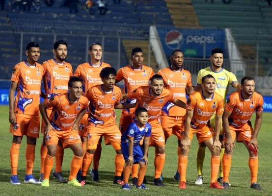 Fichajes: Confirmada una salida en Olimpia, Emilio renovaría y Marathón tendría varias bajas