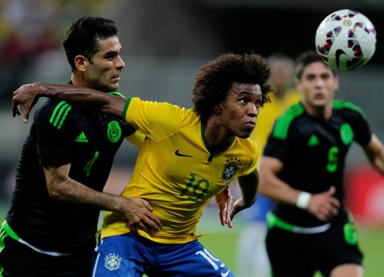 Brasil venció 2-0 a México en amistoso hacia la Copa América