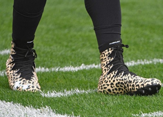 Los deportistas y su calzado más extraño que seguramente no has visto