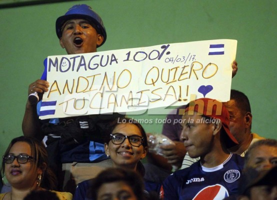 Las curiosas imágenes que no viste en TV del inicio de la fecha 11