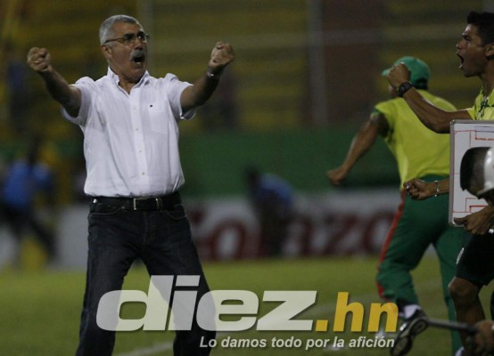 Las 15 fotos de Keosseián, el 'Freddie Mercury' que lleva el ADN verdolaga