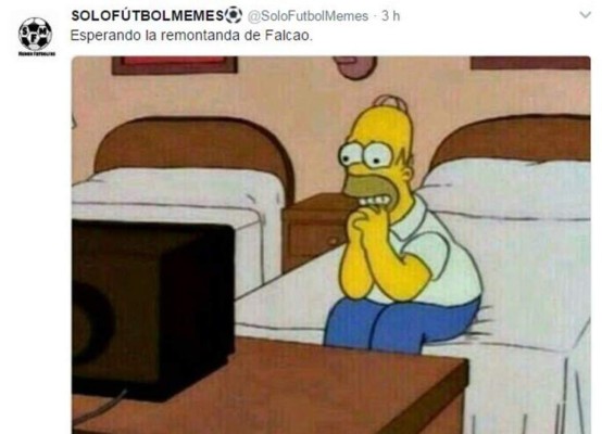 Los memes de la eliminación del City de Pep y del Leverkusen de 'Chicharito'