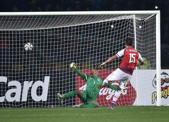 Paraguay vence en penales a Brasil y firma su pase a semifinales de la copa américa