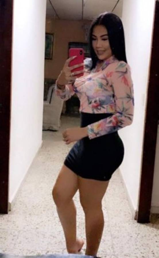 Ella es Andrea Ortiz, la bella sampedrana aficionada del Marathón