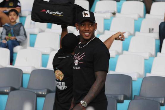 El futbolista hondureño dejó Roatán para irse al Estadio Nacional de Tegucigalpa. FOTO: Mauricio Ayala