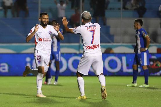 Olimpia y Motagua se enfrentan este domingo en el partido más atractivo de la jornada 14 de la Liga Nacional.