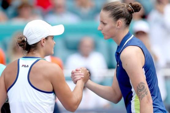 MIAMI GARDENS, FLORIDA - MARCH 30: Ashleigh Barty of Australia is congratulated by Karolina Pliskova of Czech Republic after their match during the women's final of the Miami Open Presented by Itau at Hard Rock Stadium March 30, 2019 in Miami Gardens, Florida. Matthew Stockman/Getty Images/AFP
