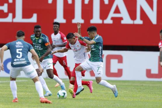 Marathón derrota al Real Sociedad, suma su cuarto triunfo al hilo y recupera el segundo lugar del Apertura 2023