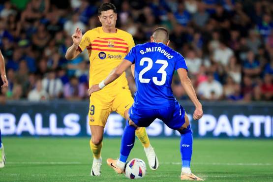 En un polémico final: Barcelona pierde sus primeros puntos de la temporada tras empatar contra Getafe; Choco Lozano debutó