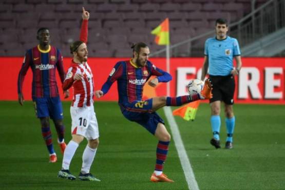Barcelona busca tres puntos de oro para dar el salto al segundo lugar en la Liga española.