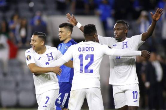 Emilio Izaguirre anotó el 4-0 de Honduras sobre El Salvador en la Copa Oro del 2019.