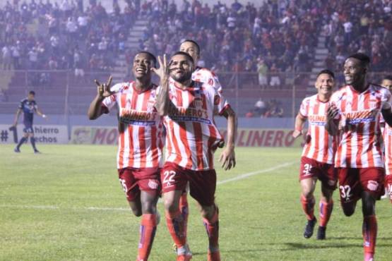 Vida vs Motagua jornada # 4 torneo clausura 2020- El Vida se impuso este miÃ©rcoles 3-1 al Motagua en el estadio Municipal CeibeÃ±o por la cuarta jornada del Torneo Clausura 2020 - Alexander Aguilar festejando su golazo contra el Motagua.