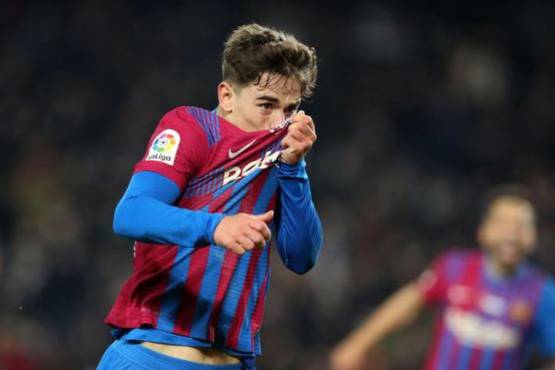 Gavi solo tiene 17 años y el fin de semana marcó un golazo en el triunfo ante el Elche.