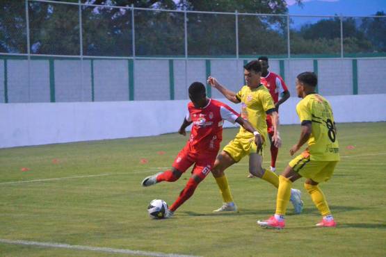 Real Sociedad cayó en Comayagua y se complica sus aspiraciones de entrar a la liguilla. Foto: Cortesía del Génesis.