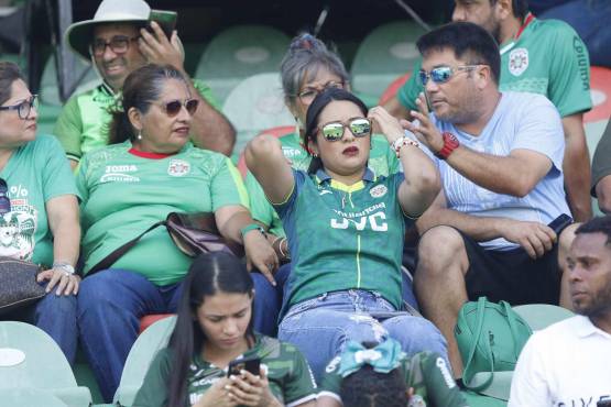 Ambiente familiar en el Yankel Rosenthal. FOTOS: Neptalí Romero