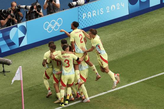 España tumba a la anfitriona Francia y conquista la medalla de oro de los Juegos Olímpicos de París 2024