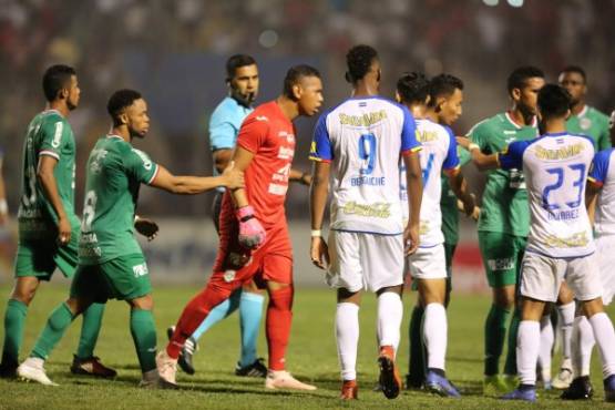 Olimpia goleÃ³ 3-0 al MarathÃ³n la noche de este jueves en la jornada 12
