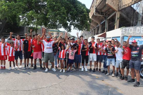 El histórico club Vida da un golpe mortal a la UPNFM y se aferra a la salvación; todo se define en Choluteca