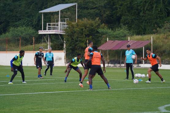 La ‘H’ entrena en el Estadio Mariano Matamoros de Cuernavaca.