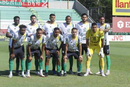 Marathón pulveriza al Juticalpa FC en el Yankel y recupera la sonrisa en el torneo Clausura