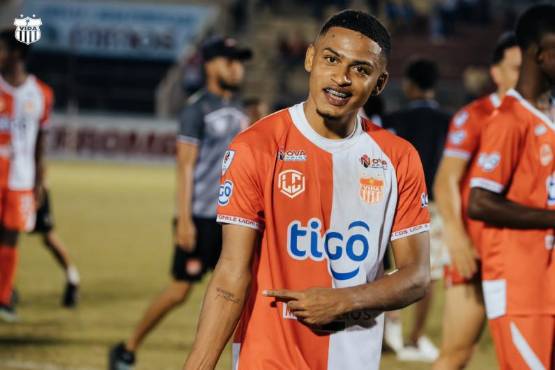 El Vida, empujado por sus jóvenes guerreros, han logrado salir de la zona de descenso.