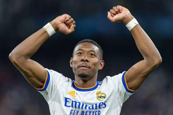 Alaba explica su loca celebración con la silla y la advertencia para los equipos que siguen en la Champions League