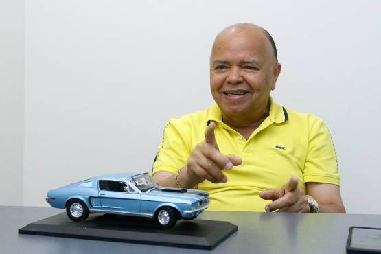 Luis Girón se sincera sobre Parrillas One ¿Impone alineaciones? ¿Es rentable La Lima? ¿Qué pasó con el niño de 14 años que debutó en amistoso?