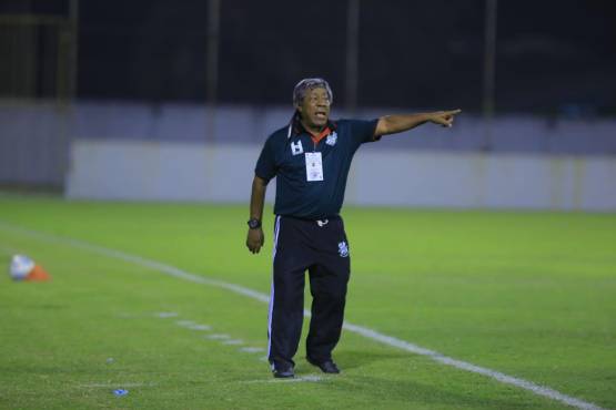 Pablo Lavallén vs Diego Vázquez, el gran pulso para el Torneo Clausura: los retos de los 10 técnicos de la Liga Nacional