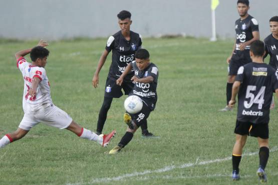 El Torneo Reservas debió comenzar en la fecha de inicio del torneo de Liga Nacional.