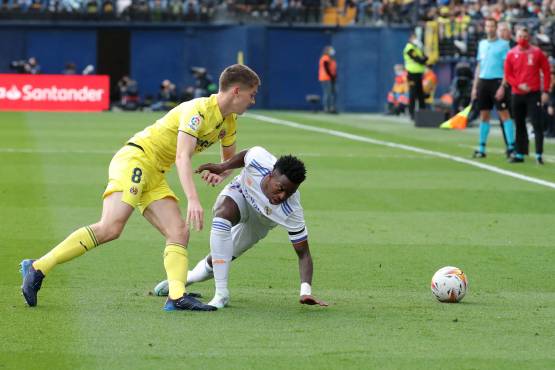 Real Madrid no pudo con el Villarreal y se complica la vida en la Liga Española; respira Sevilla