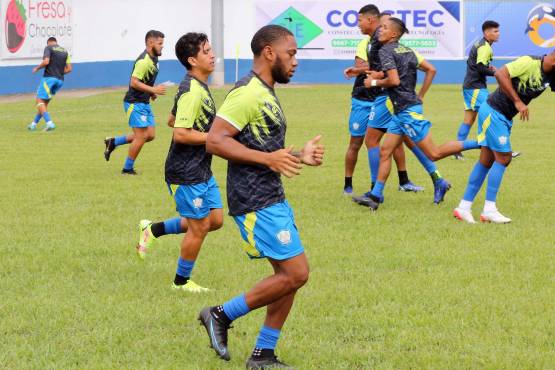 ¡Histórico! Olancho FC da el batacazo ante Real España y con autoridad gana por primera vez como local en Liga Nacional
