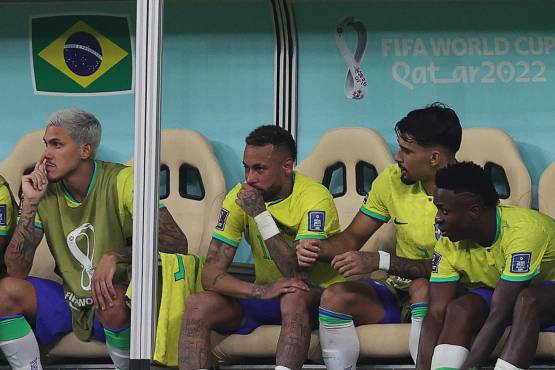 Mazazo a Brasil: ¡Neymar, fuera de combate y se pierde la ronda de grupos junto a otro compañero!