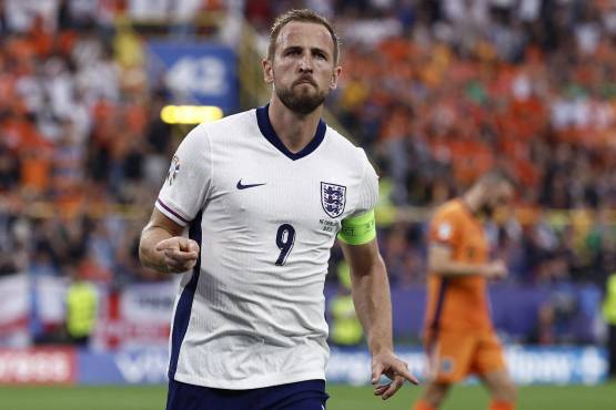 Harry Kane tuvo una gran primera mitad e impulsó la remonatada inglesa.