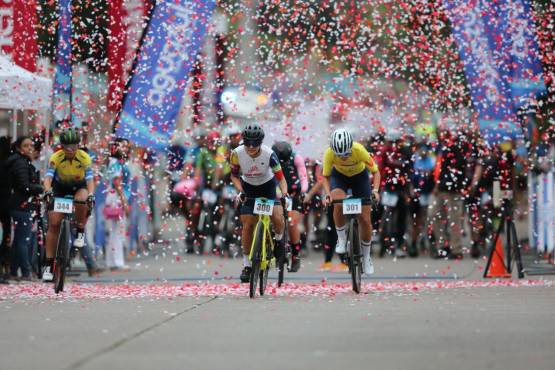 Tremendo éxito la edición 2024 de la Vuelta Ciclística de El Heraldo. Foto: David Romero