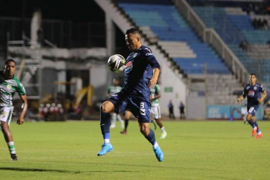 Motagua vuelve a golear, ahora al Juticalpa FC, y se adueña del segundo lugar del torneo de la Liga Nacional
